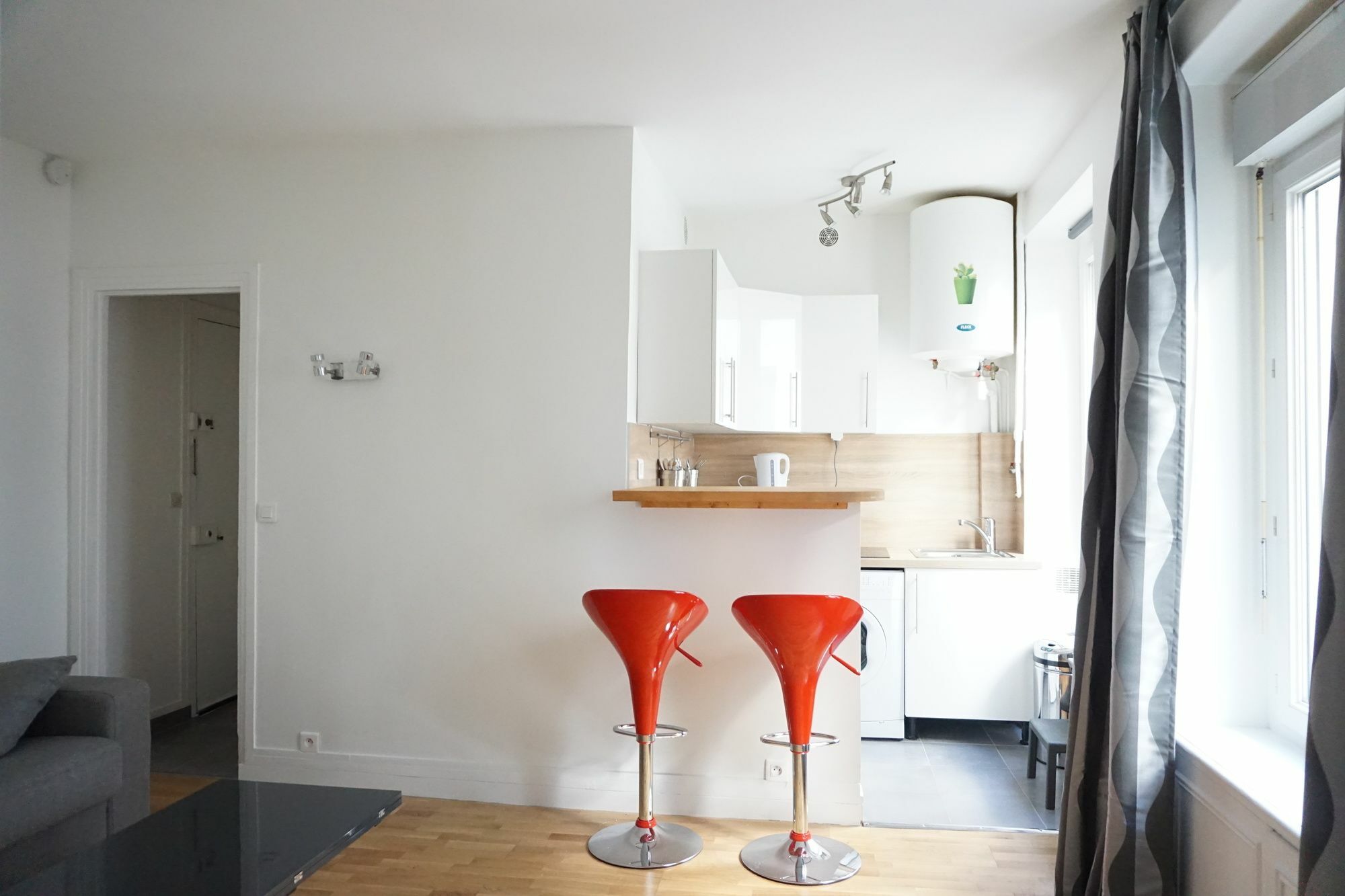 Victor Hugo - 2 Pieces - 16 Appartement
